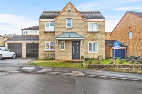 3 bedroom detached house for sale, Carriage Way, Heckmondwike WF16