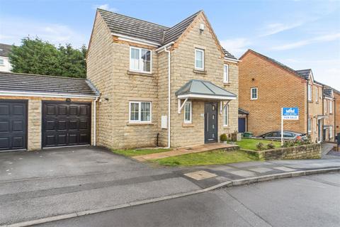 3 bedroom detached house for sale, Carriage Way, Heckmondwike WF16