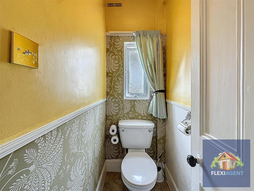 Upstairs WC
