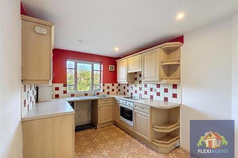 undefined, 20 Queens Road, Merseyside PR9