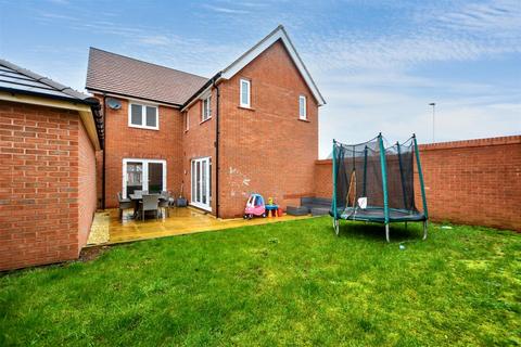 4 bedroom detached house for sale, Heritage Road, Castle Donington