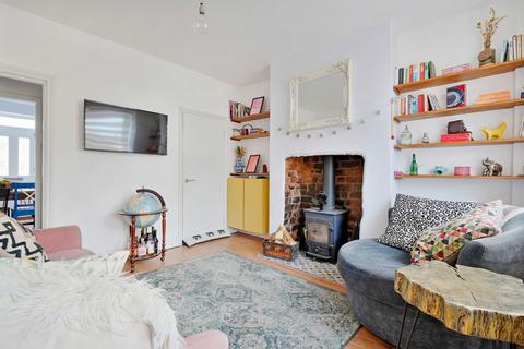 223 Walkley Road, Sheffield, S6 2XN