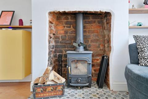 223 Walkley Road, Sheffield, S6 2XN