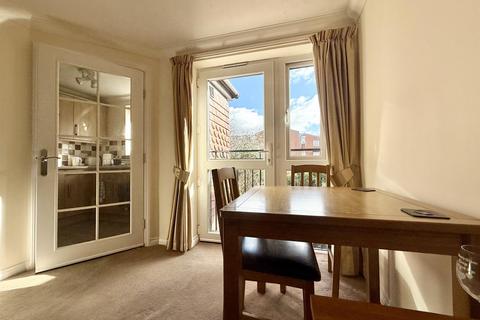 1 bedroom apartment for sale, Heathville Road, Gloucester GL1