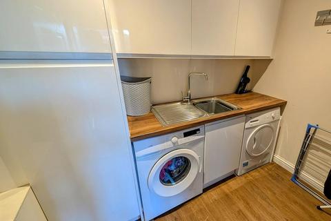 31 Pear Tree Hey, Yate, Bristol, BS37 7JT
