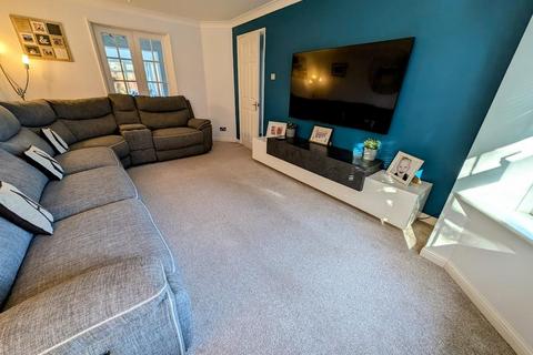 31 Pear Tree Hey, Yate, Bristol, BS37 7JT