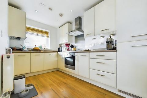 2 bedroom apartment for sale, Laxton Close, Southampton SO19