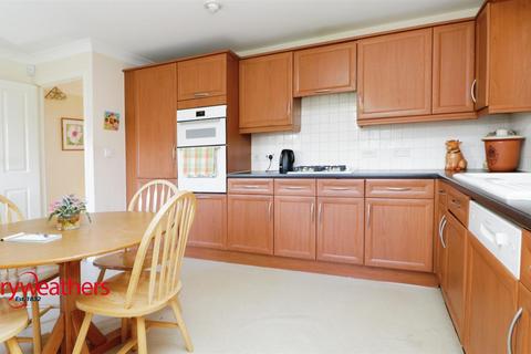 7 Cooper Close, Brampton Bierlow, Rotherham, S63 6LS