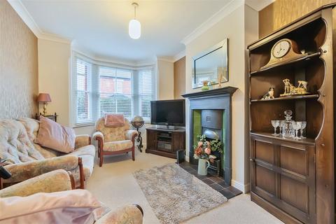 2 bedroom terraced house for sale, Dudley Street, Bedford