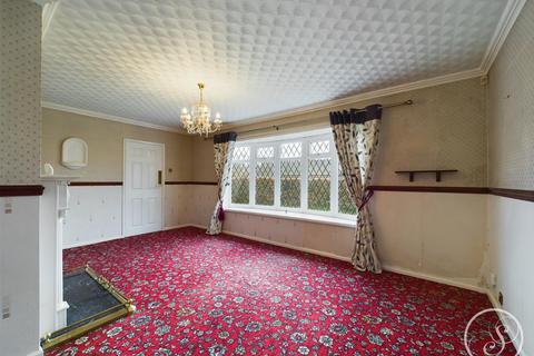 2 bedroom bungalow for sale, Belle Vue Avenue, Scholes, Leeds