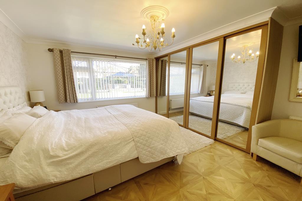 Fitted wardrobes