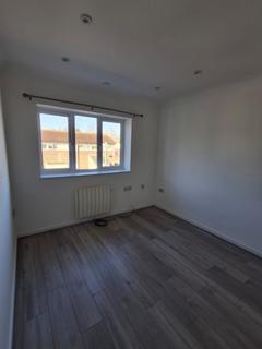 9 Mollison Square, Wallington, SM6 9DB