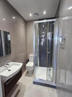 9 Mollison Square, Wallington, SM6 9DB