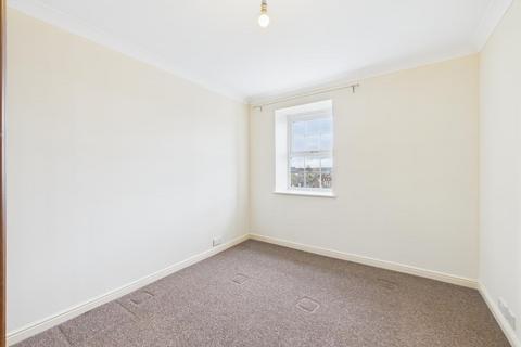 1 bedroom flat to rent, Pembroke Road, Ruislip HA4