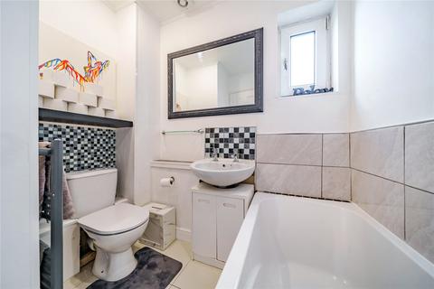 71 Thistledown, Gravesend, DA12 5EX