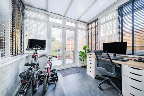 71 Thistledown, Gravesend, DA12 5EX