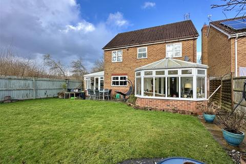 20 Johns Close, Studley, B80 7EQ