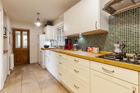 Leigh Cottage Dale End, Bradwell, Hope Valley, S33 9HP