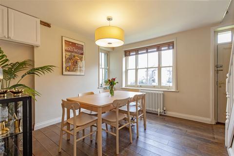 Leigh Cottage Dale End, Bradwell, Hope Valley, S33 9HP