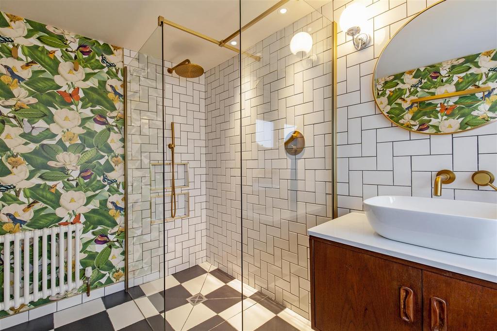 Bathroom-2.jpg
