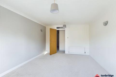 2 bedroom apartment for sale, 52-54 Hadlow Road, Tonbridge TN9