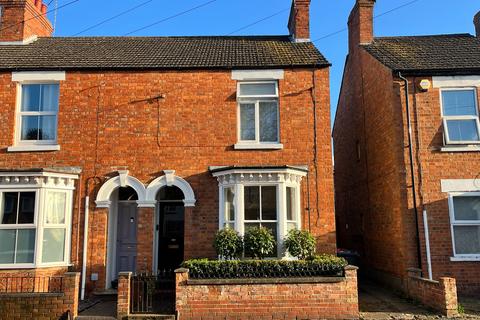 3 bedroom end of terrace house for sale, Broad Street, Newport Pagnell