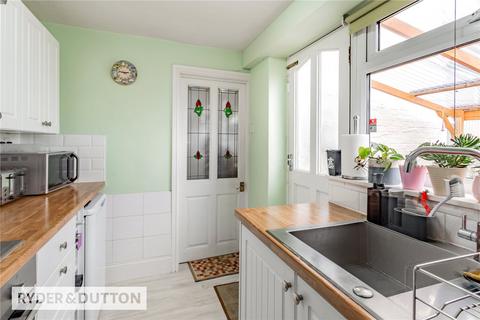 227 Curzon Road, Ashton-under-lyne, OL6 9NB
