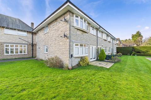 Sussex Gardens, Hucclecote, Gloucester, Gloucestershire, GL3