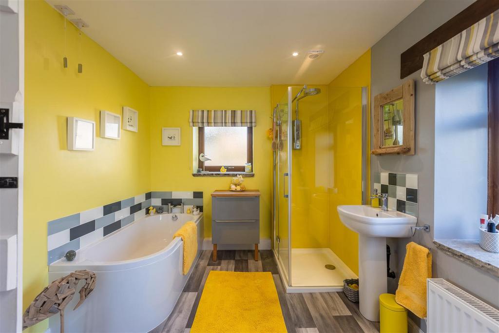 The Hayloft Bathroom-1.jpg