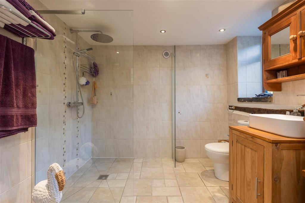 The Hayloft Shower Utility Room.jpg
