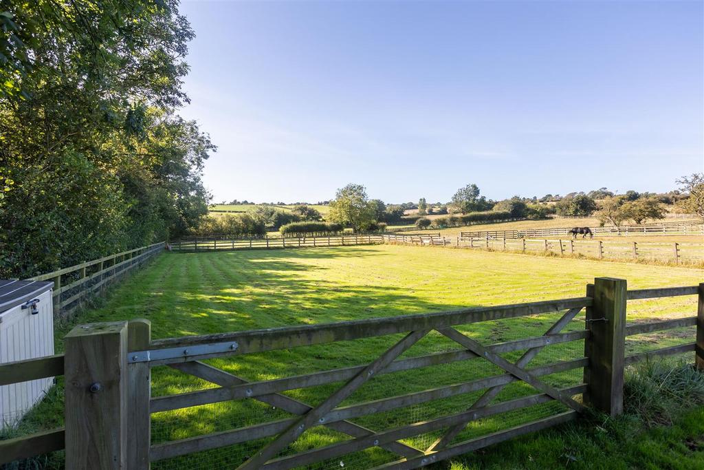 The Hayloft External-10.jpg