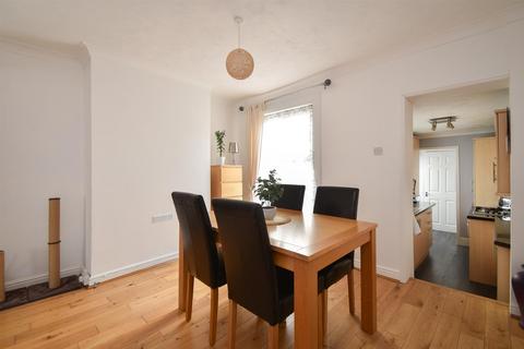 2 bedroom terraced house for sale, School Road, Hastings