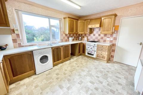 2 bedroom bungalow for sale, The Close, Cleveleys FY5