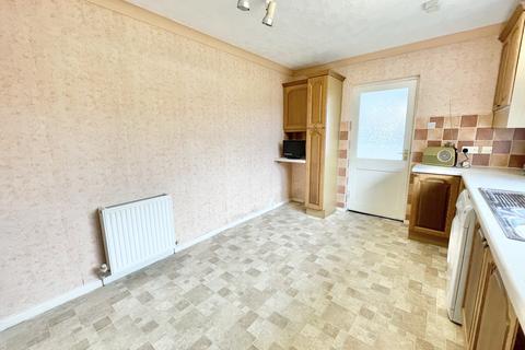 2 bedroom bungalow for sale, The Close, Cleveleys FY5