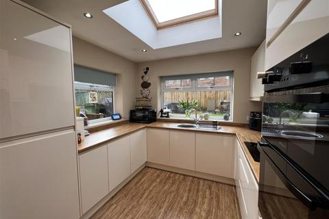 3 bedroom detached house for sale, Jesmond Road, Darlington