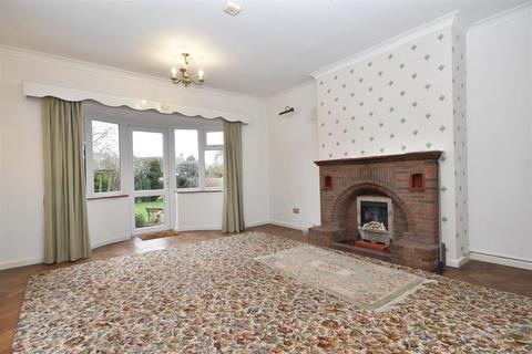 2 bedroom detached bungalow for sale, Hawton Road, Newark On Trent