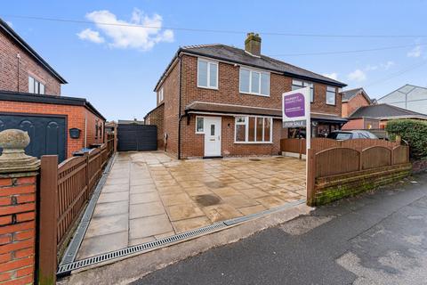 898 Atherton Road, Hindley Green, Wigan, WN2 4TB