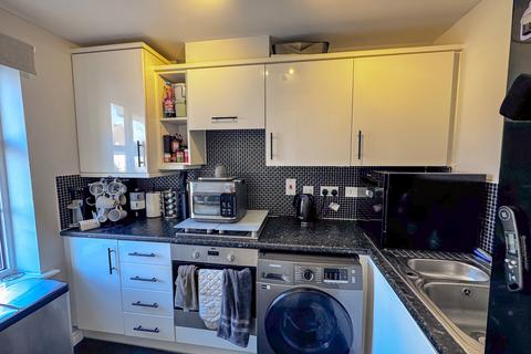 2 bedroom end of terrace house for sale, Wintergreen Road, Red Lodge, Suffolk