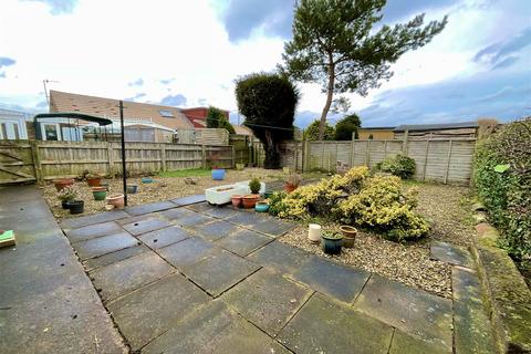 2 bedroom semi-detached bungalow for sale, Wains Lane, Staxton, Scarborough