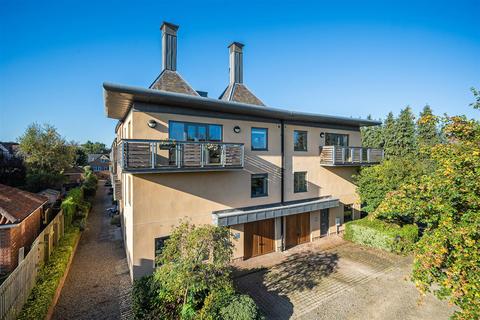 3 bedroom semi-detached house for sale, Waterside, Boroughbridge, York