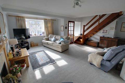 4 bedroom detached house for sale, ST ANDREW CLOSE