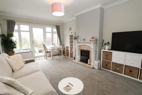 2 bedroom semi-detached bungalow for sale, The Holt, Wallington SM6