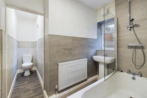 2 bedroom flat for sale, Saltwell Road, Gateshead NE8