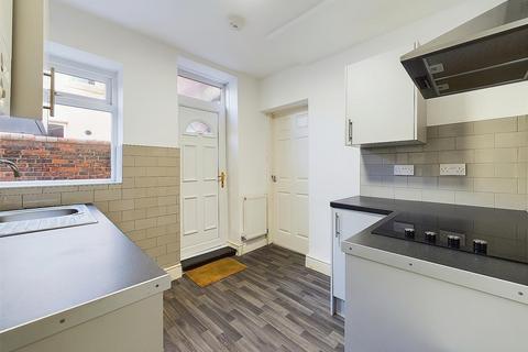 2 bedroom flat for sale, Saltwell Road, Gateshead NE8