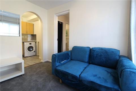 1 bedroom apartment to rent, Pursewardens Close, Ealing, W13