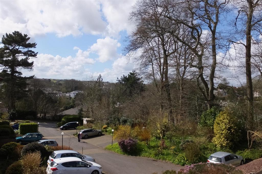 Penhaligon Court Parking.jpg