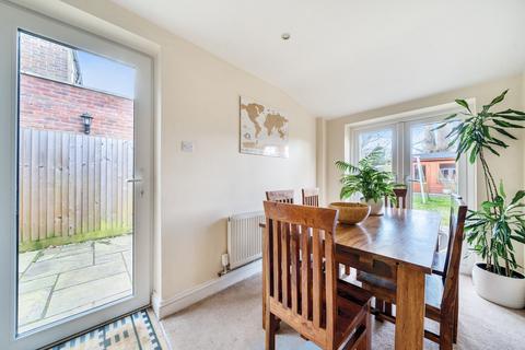 2 bedroom semi-detached house for sale, George Road, Farncombe, Godalming, GU7