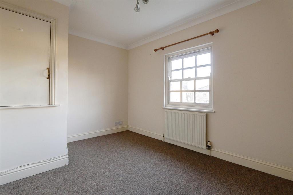 Bedroom 2.jpg