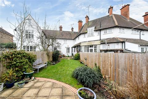 3 Brunswick Road, London, W5 1BB