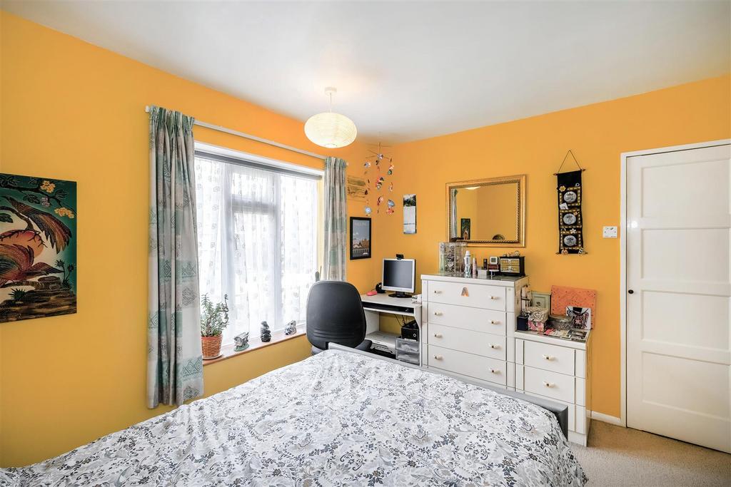 3 woodham court-5.jpg